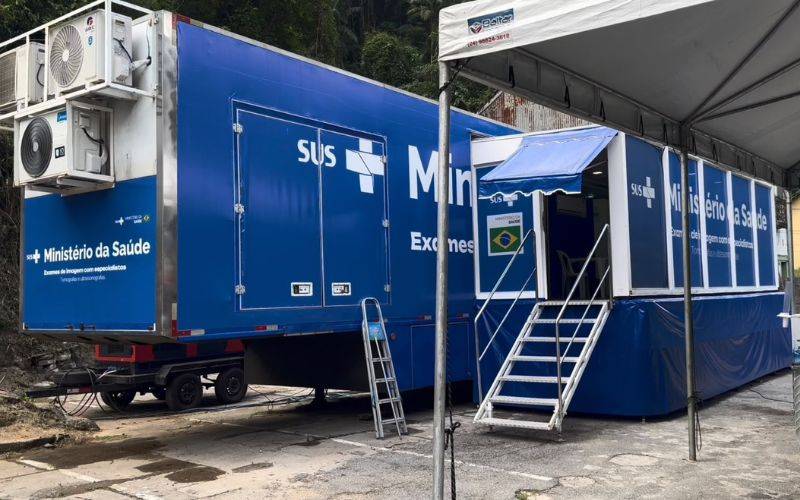 Carreta da Saúde oferece exames em Petrópolis