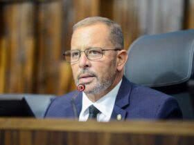 Guilherme Delaroli surge como favorito para presidência da Alerj