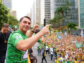 Flávio supera 65% dos votos em cinco cidades do RJ