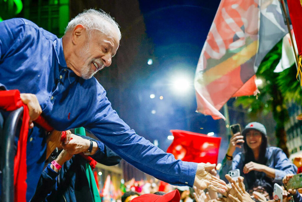 Lula vence em 18 cidades do Rio de Janeiro