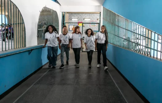 Rede estadual do RJ abre renovação de matrículas para 2027