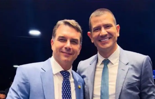 Ruas perto da confirmação, Flávio de olho no Planalto